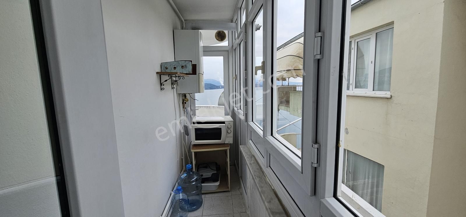 Manastır Emlak'tan Eşyalı Kiralık 3+1 Daire 25.000 Tl - Görsel 12