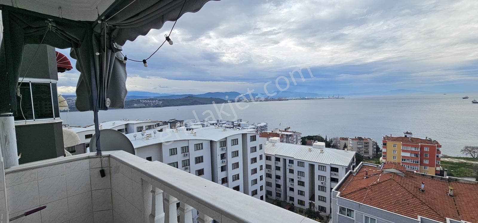 Manastır Emlak'tan Deniz Manzaralı Satılık 3+1 Daire 4.000.000 - Görsel 8