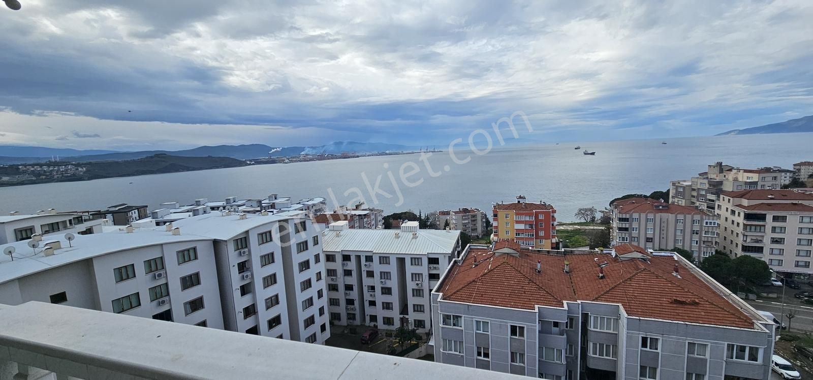 Manastır Emlak'tan Deniz Manzaralı Satılık 3+1 Daire 4.000.000 - Görsel 7