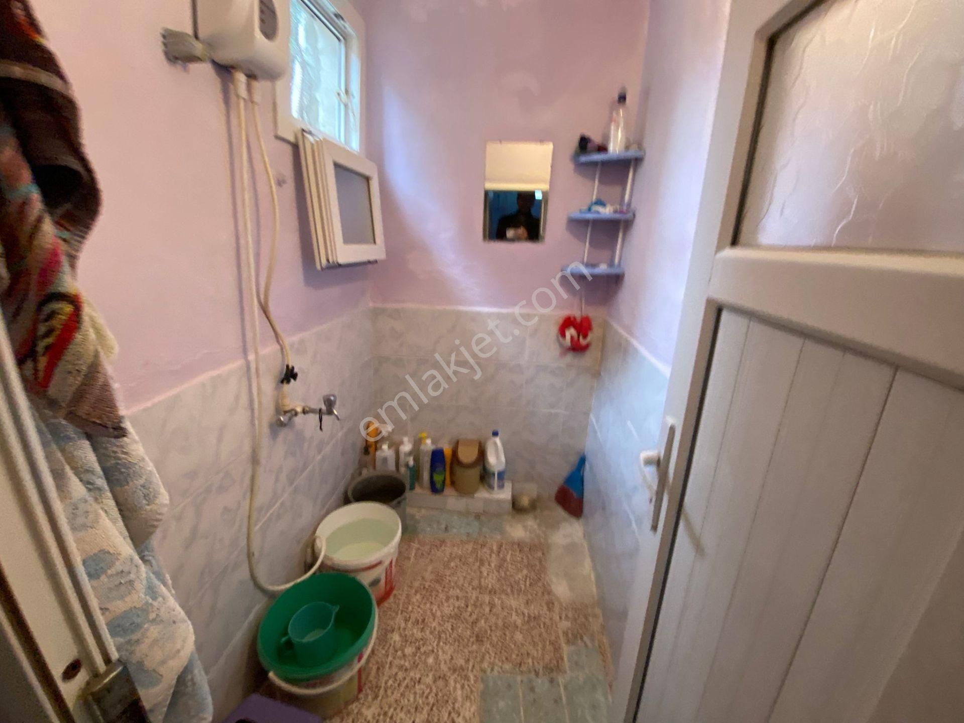 Acill Buca Ufuk Mah.de Yıkıkkemer Meydanda 96m2 Arsa İçerisinde Satılık Müstakil Ev - Görsel 19