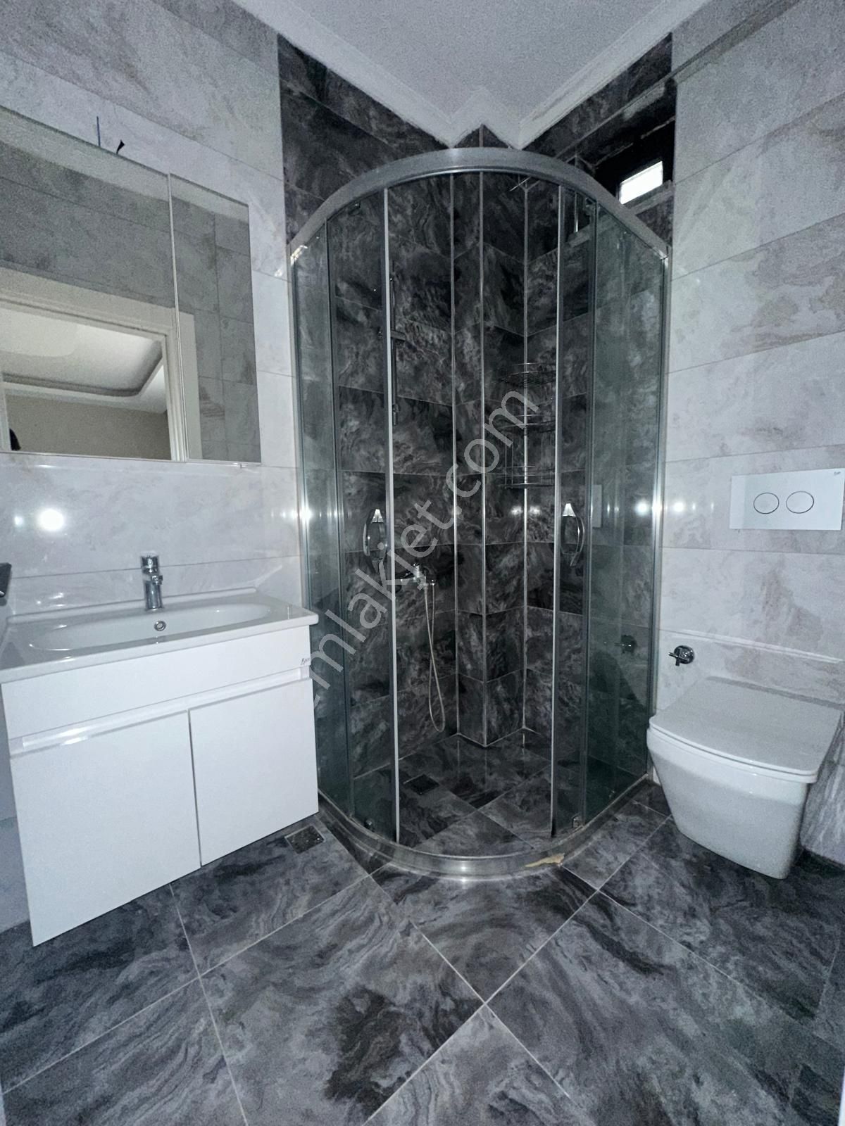 Manastır Emlak'tan Hisar Mahallesinde Lüks Kiralık 3+1 Daire - Görsel 21