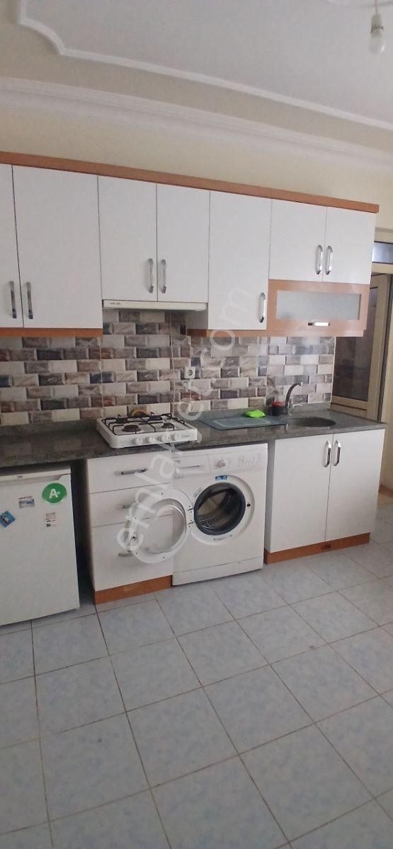 Kafeler Caddesinde Eşyalı Kiralık 1+0 - Görsel 12