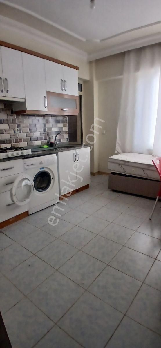 Kafeler Caddesinde Eşyalı Kiralık 1+0 - Görsel 10