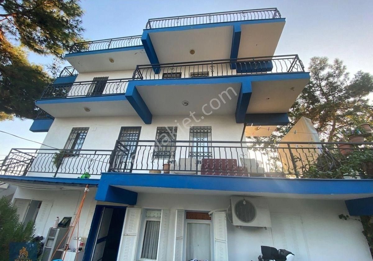 Aydın Kuşadası Efes Evlerinde Satılık Köşe Konumlu Fırsat Villa - Görsel 9