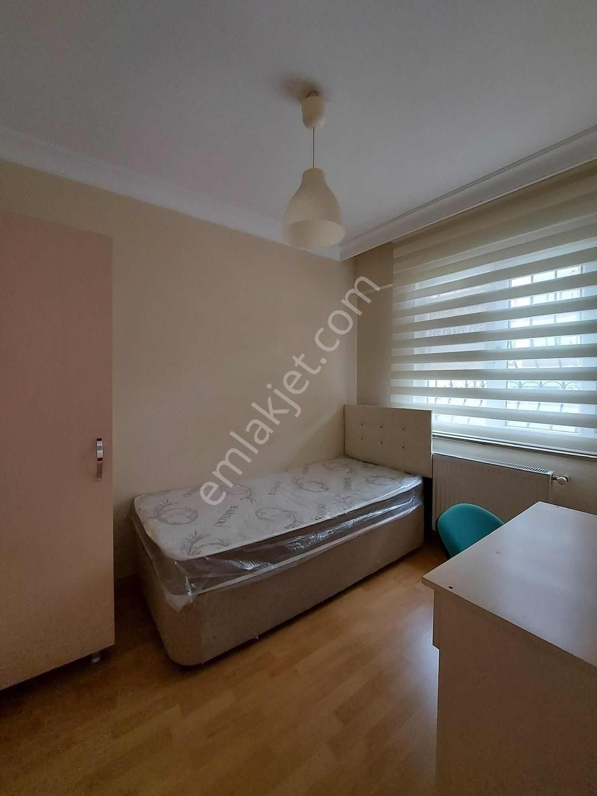 Cb Level'dan 2+1 Eşyalı Bahçe Katı Kiralık Merkezi Konumda Daire - Görsel 3