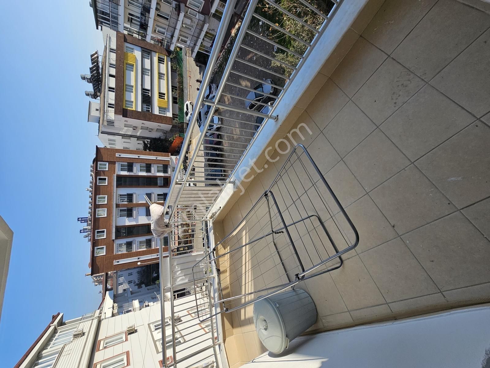 A K Mutludan Kültür Kafelerde Eşyalı 3+1 Daire 2 Mart Teslim - Görsel 18