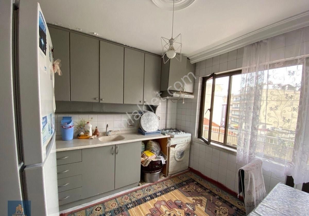 Aydın Söke Yenicami Mh Çarşı Merkezde 3+1 Fırsat Dairesi