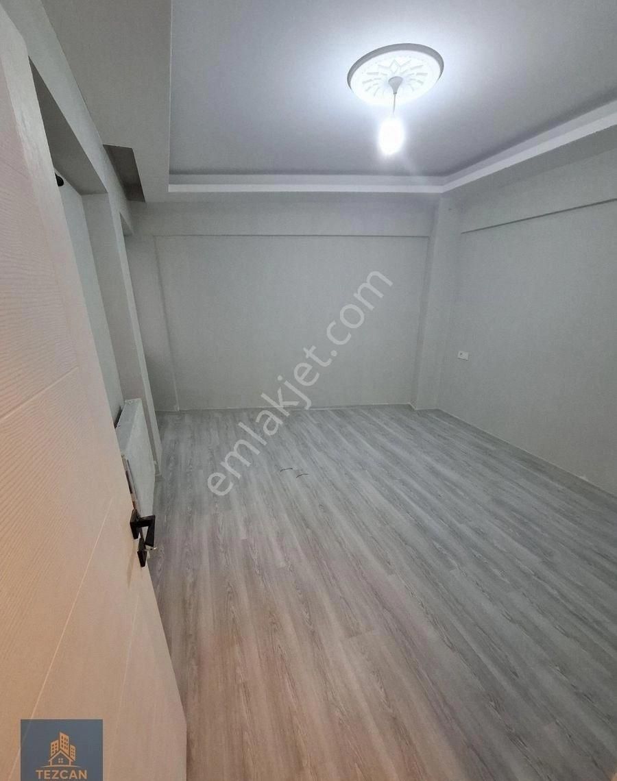 Yenicami’de Çarşıya Yakın! Yeni Tadilatlı 2+1 Doğalgazlı 110 M² - Görsel 9