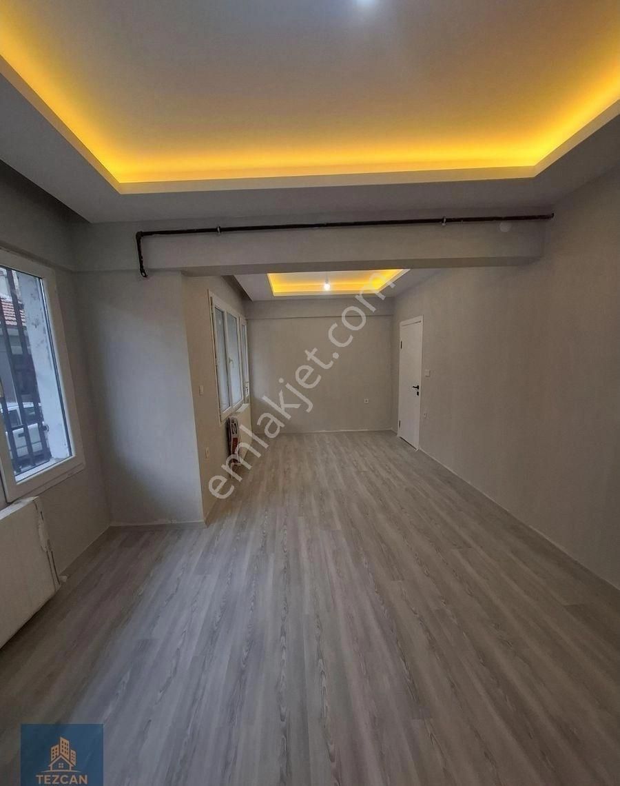 Yenicami’de Çarşıya Yakın! Yeni Tadilatlı 2+1 Doğalgazlı 110 M² - Görsel 2