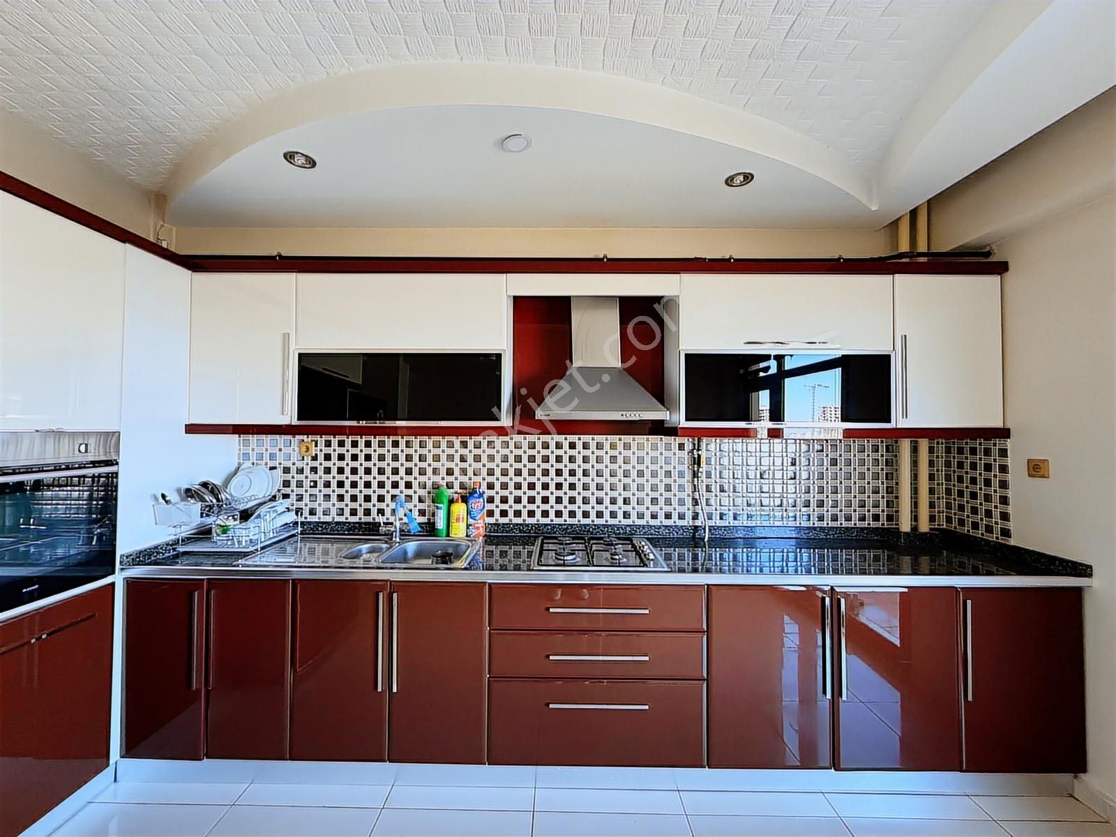 Fix' Ten Satılık 3+1 Forum Arkası Hasarsız Daire