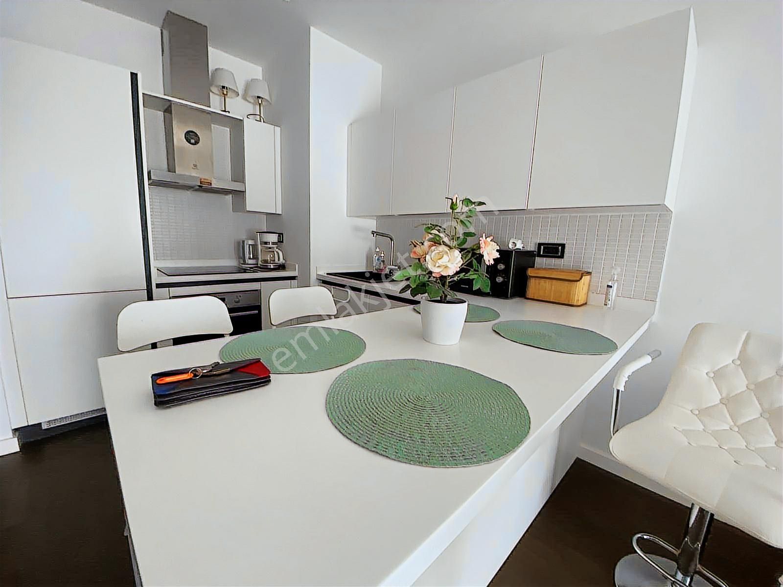 Folkart Vega'da Eşyalı Şehir Cephe 1+1 Kiralık Daire - Görsel 8