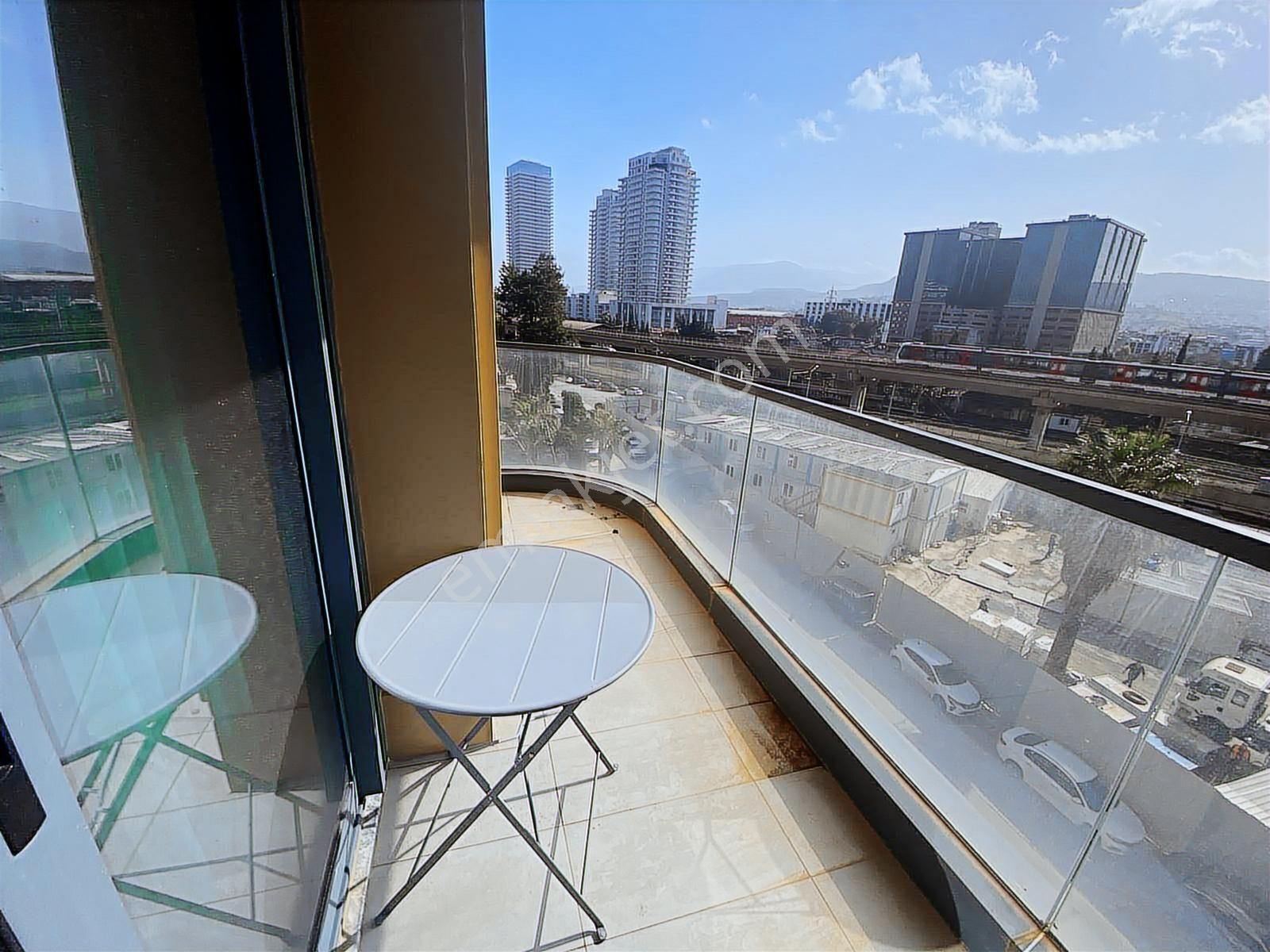 Folkart Vega'da Eşyalı Şehir Cephe 1+1 Kiralık Daire - Görsel 5