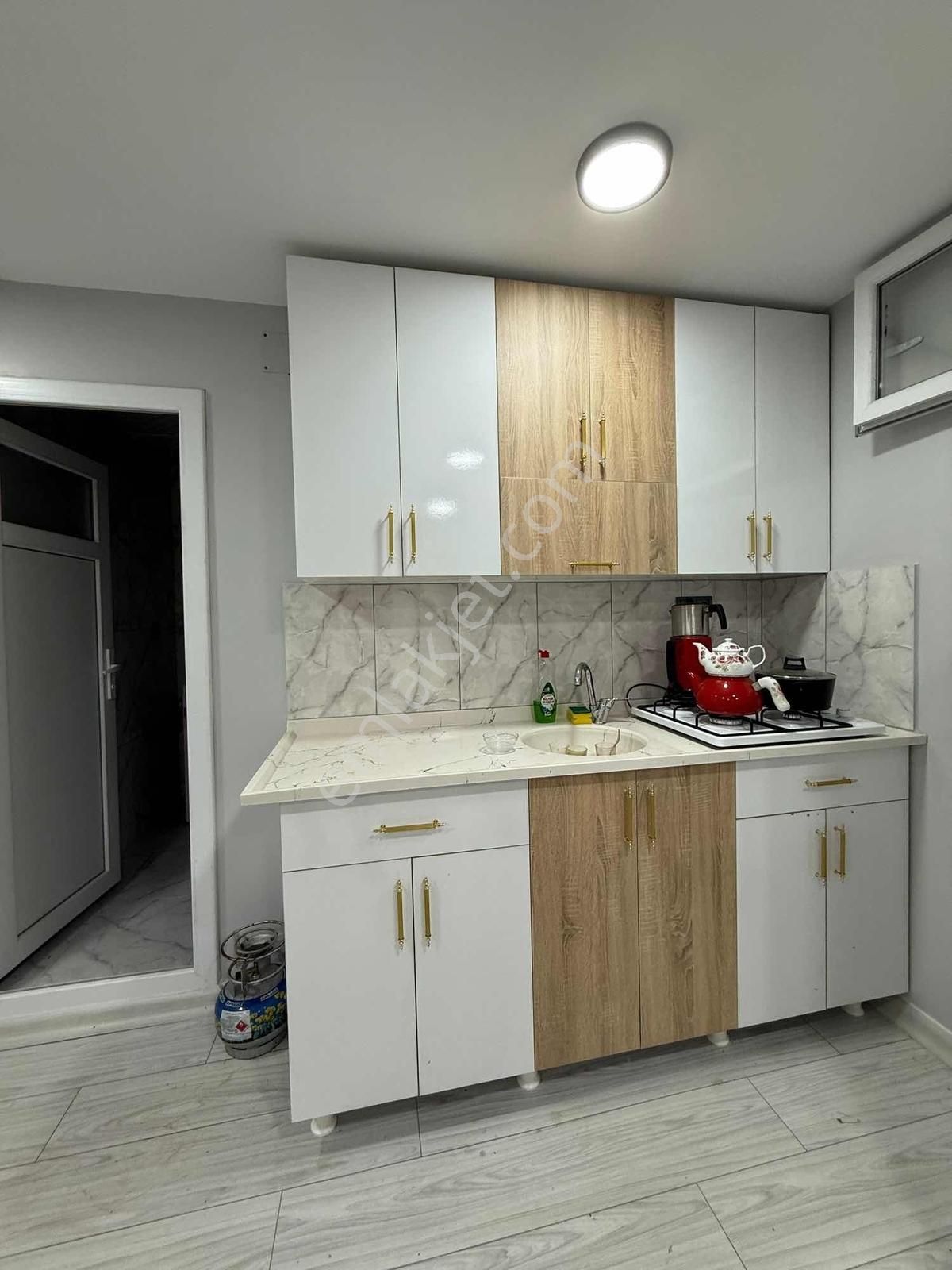 100.yıl Altıneller Cvr 4 Katlı Apt/1+1/full Eşyalı Kaçmaz Daire - Görsel 4