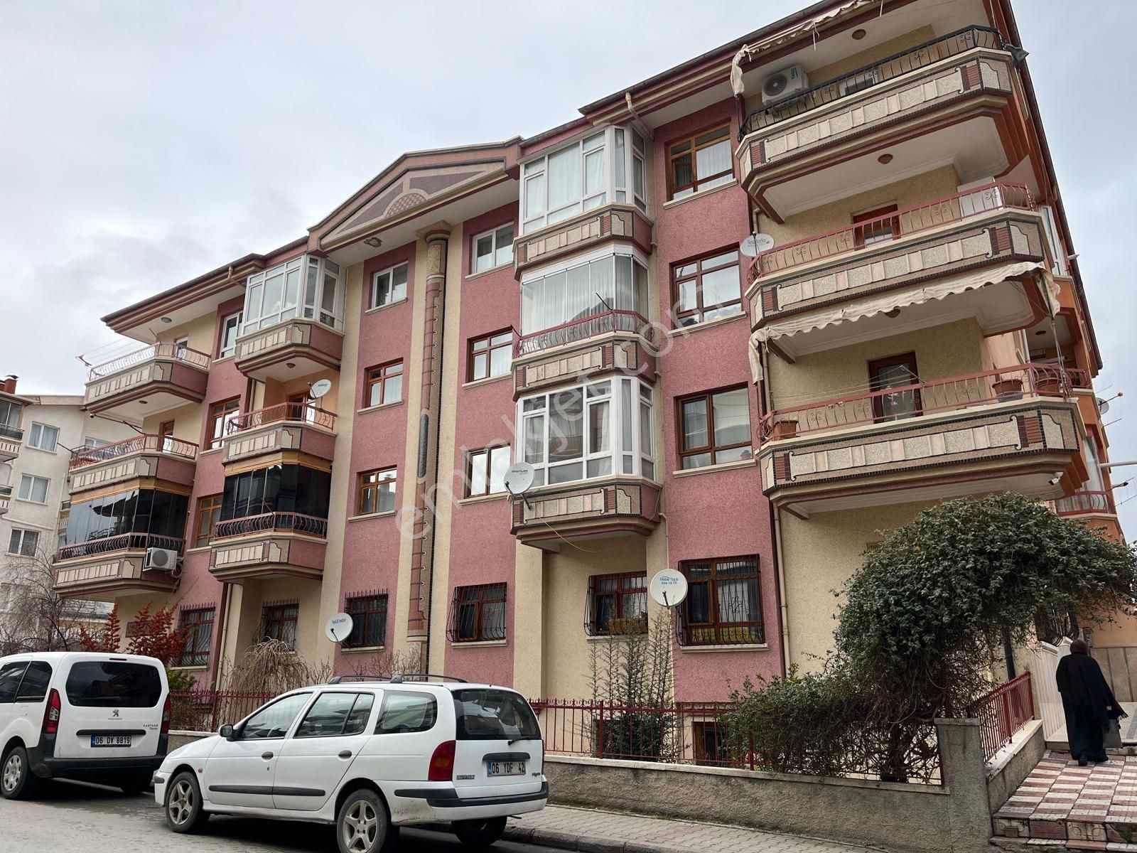▅albayrak▅mutlu Cad.yakını Çift Balkon Masrafsız 3+1 Daire