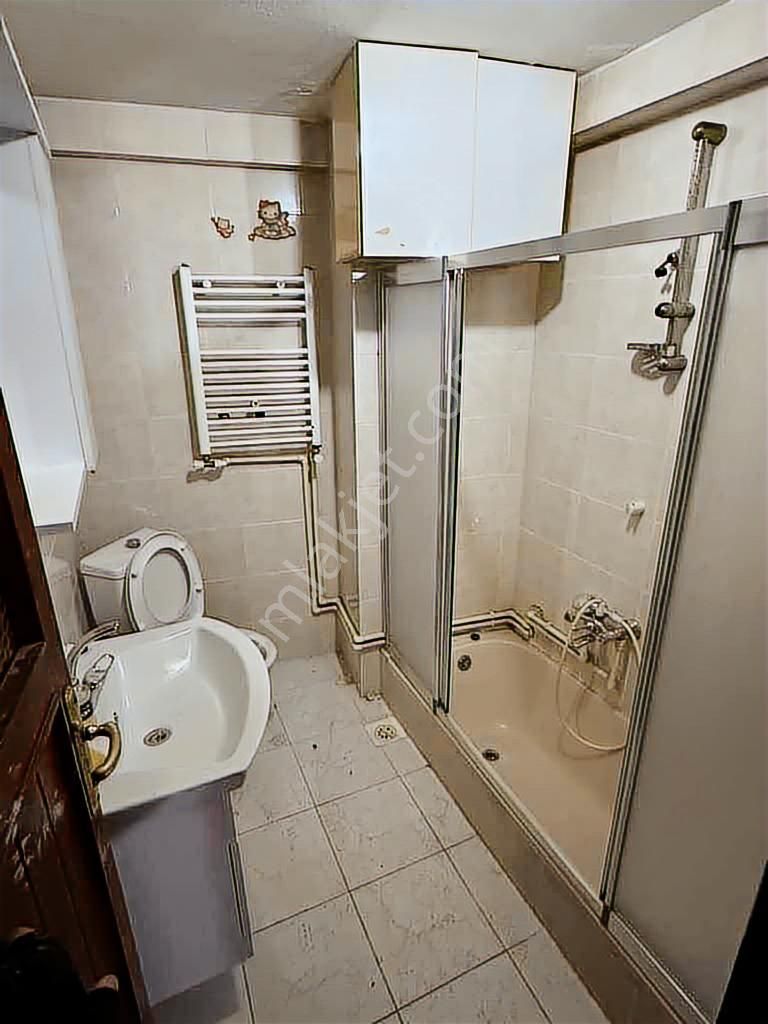 Kağıthane Yahyakemal Mah Çift Balkonlu 2+1 Aileye Uygun Kiralık - Görsel 11