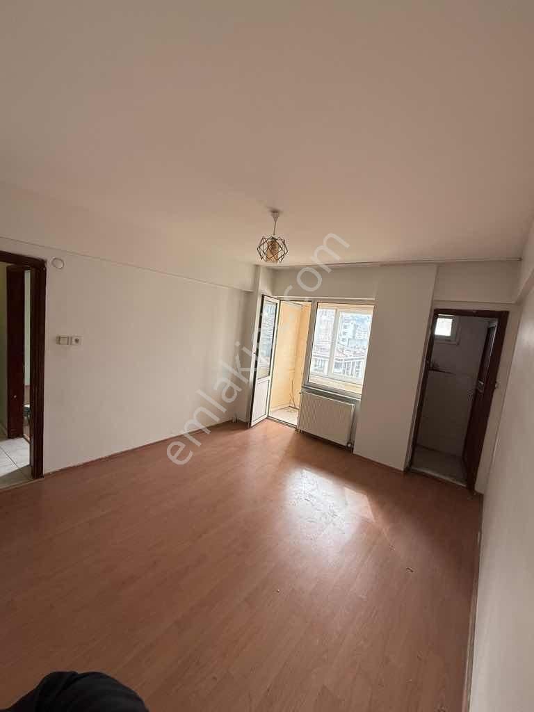 Kağıthane Yahyakemal Mah Çift Balkonlu 2+1 Aileye Uygun Kiralık - Görsel 6