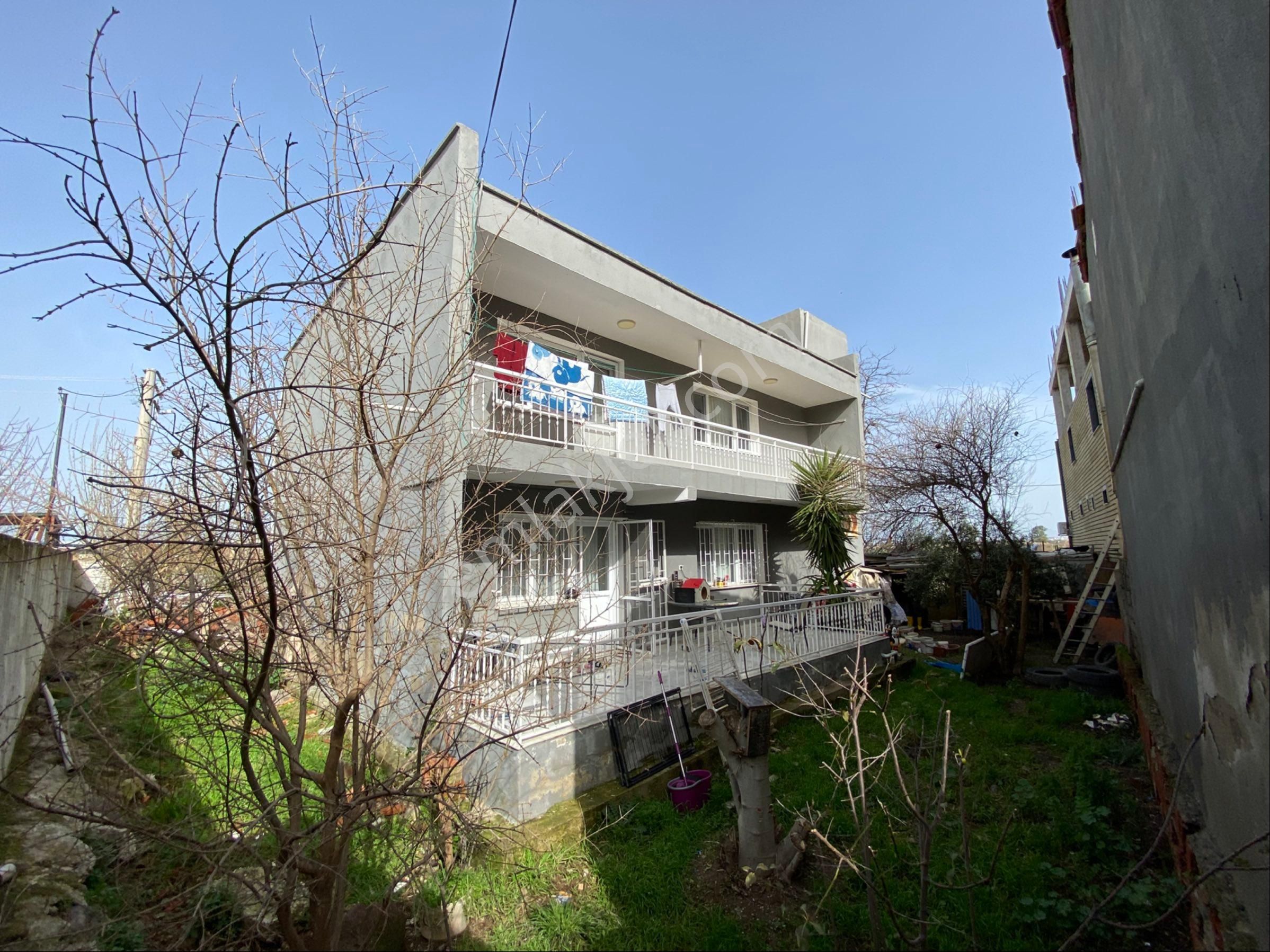 321m² Arsa + 2 Daire Hazır Oturuma Uygun, Ykb Belgeli