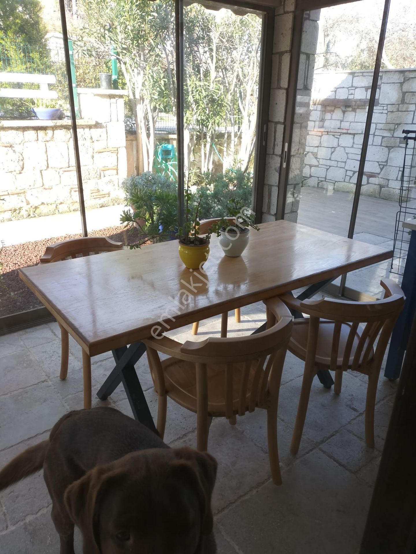 Alaçatı Merkezde Havuzlu Site İçerisinde Satılık Taş Ev - Görsel 29