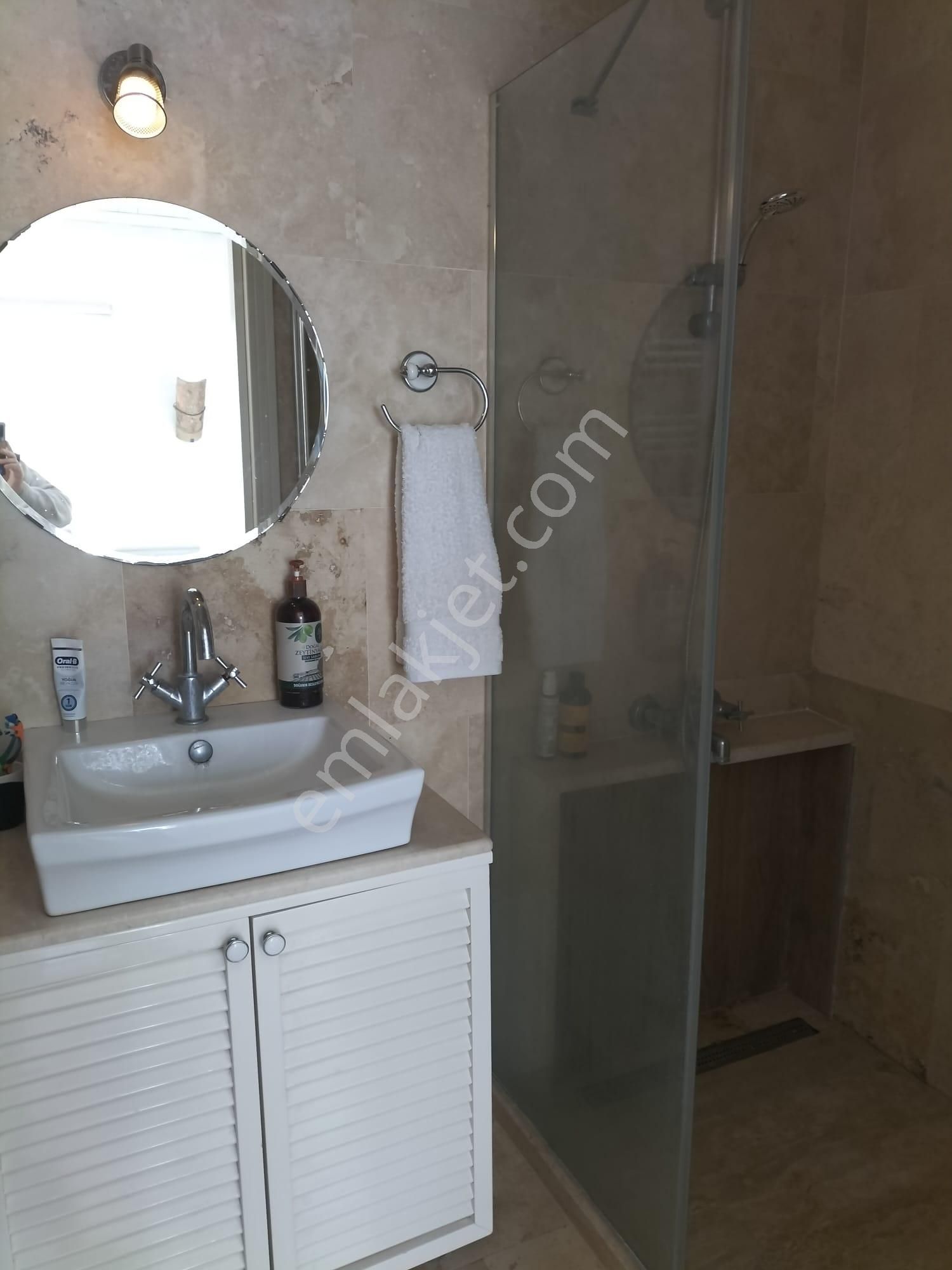 Alaçatı Merkezde Havuzlu Site İçerisinde Satılık Taş Ev - Görsel 22