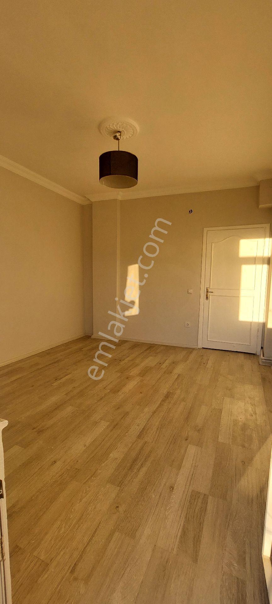 Sahibinden Kiralık Gtü Ve Marmaraya Yakın, Balkonu Ve Ankastre Mutfaklı Bahçeli Daire ( Eşyasız ) - Görsel 18