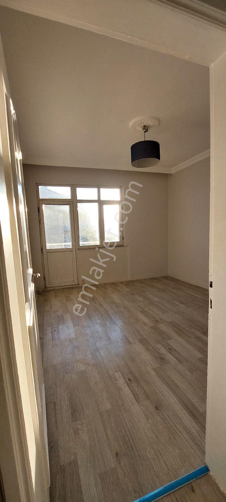 Sahibinden Kiralık Gtü Ve Marmaraya Yakın, Balkonu Ve Ankastre Mutfaklı Bahçeli Daire ( Eşyasız ) - Görsel 15