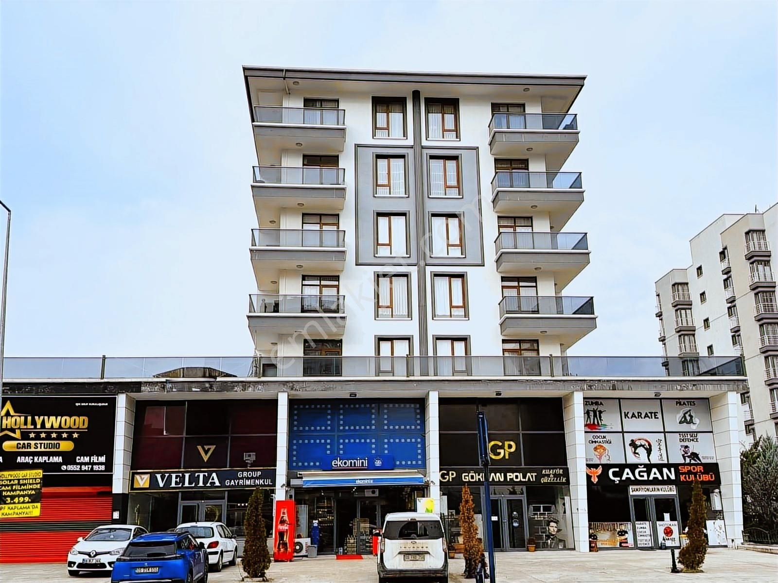 Bağlıca'da Katta Tek Daire Süper Konumda Geniş 5+1 Satılık Daire - Görsel 4