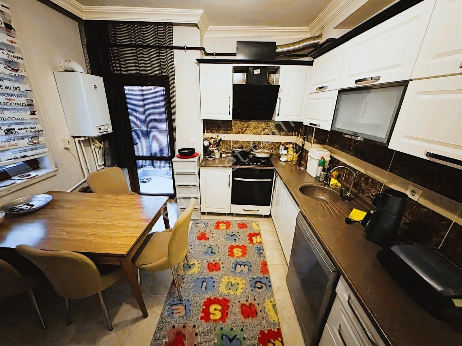 Bağlıca'da Katta Tek Daire Süper Konumda Geniş 5+1 Satılık Daire - Görsel 14