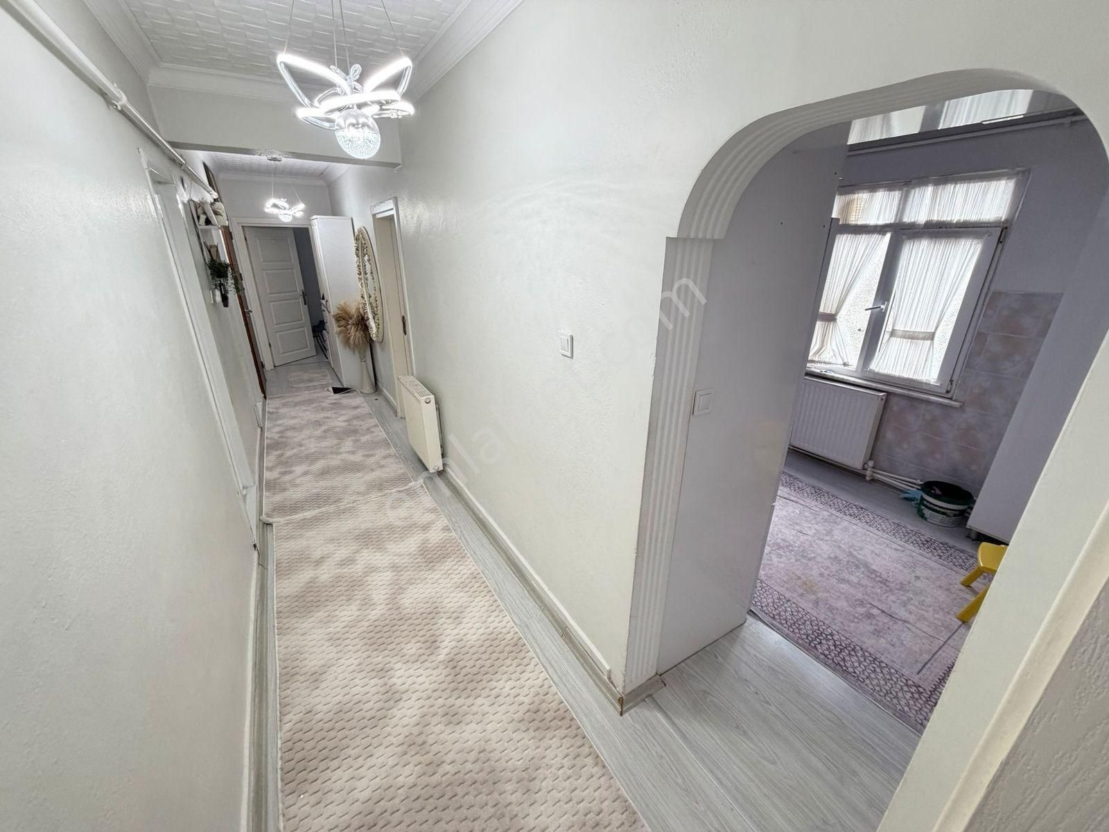 Üç Kardeşler'den Satılık 2+1 Masrafsız 100m² Lüx Ara Kat Daire - Görsel 14