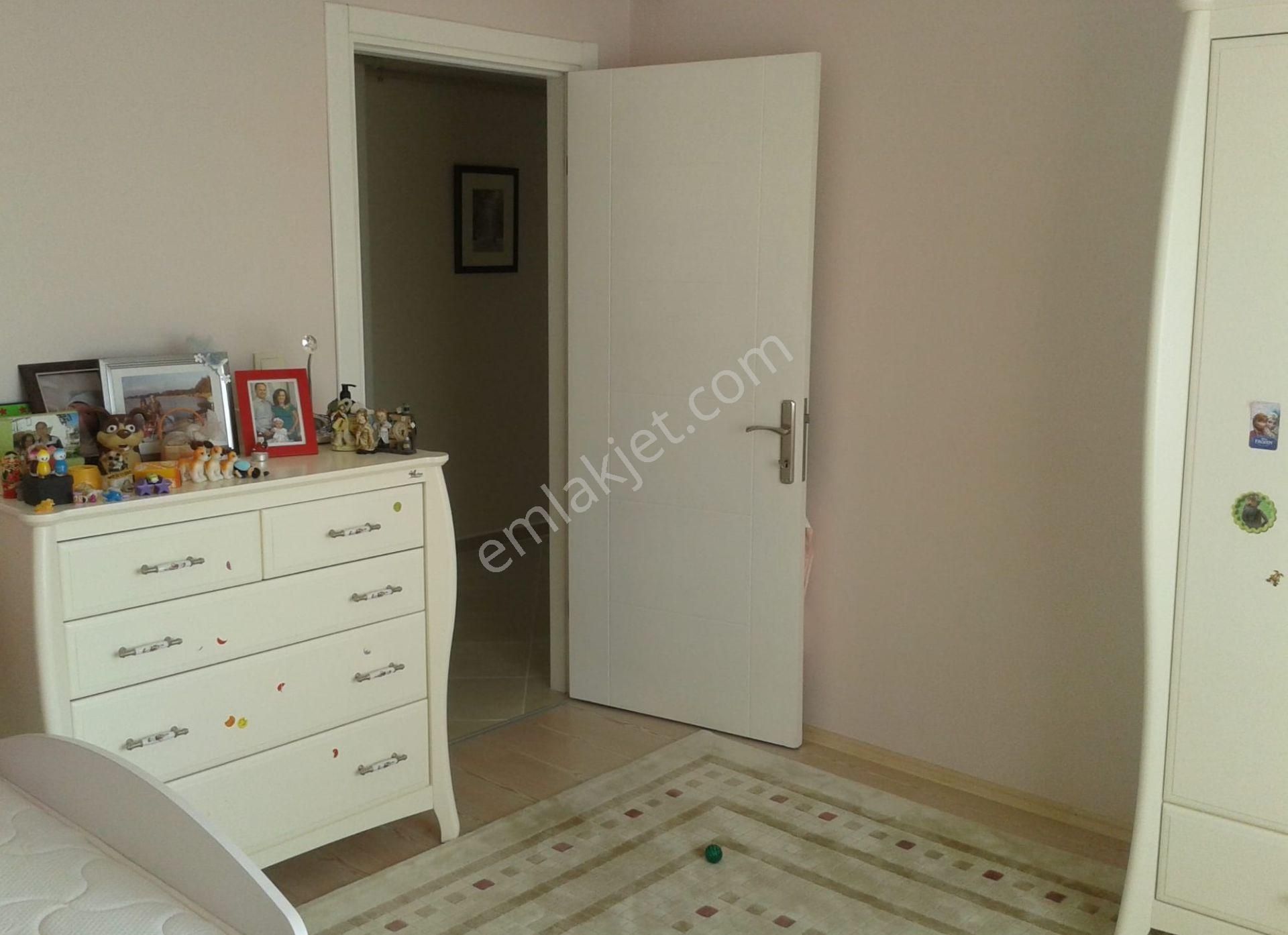 Teraslı Evler Sitesinde 4+1 Villa Konforunda Satılık Daire - Görsel 8