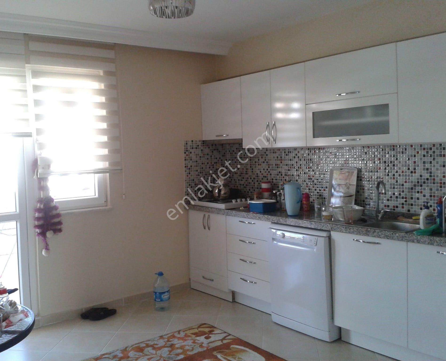 Teraslı Evler Sitesinde 4+1 Villa Konforunda Satılık Daire - Görsel 3