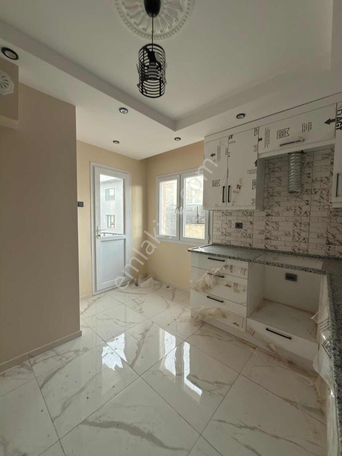 Nova'dan Kervanyolu Caddesi Üzerinde Satılık Tadilatlı Daire - Görsel 8