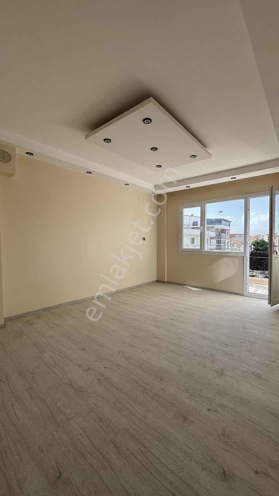 Nova'dan Kervanyolu Caddesi Üzerinde Satılık Tadilatlı Daire - Görsel 13