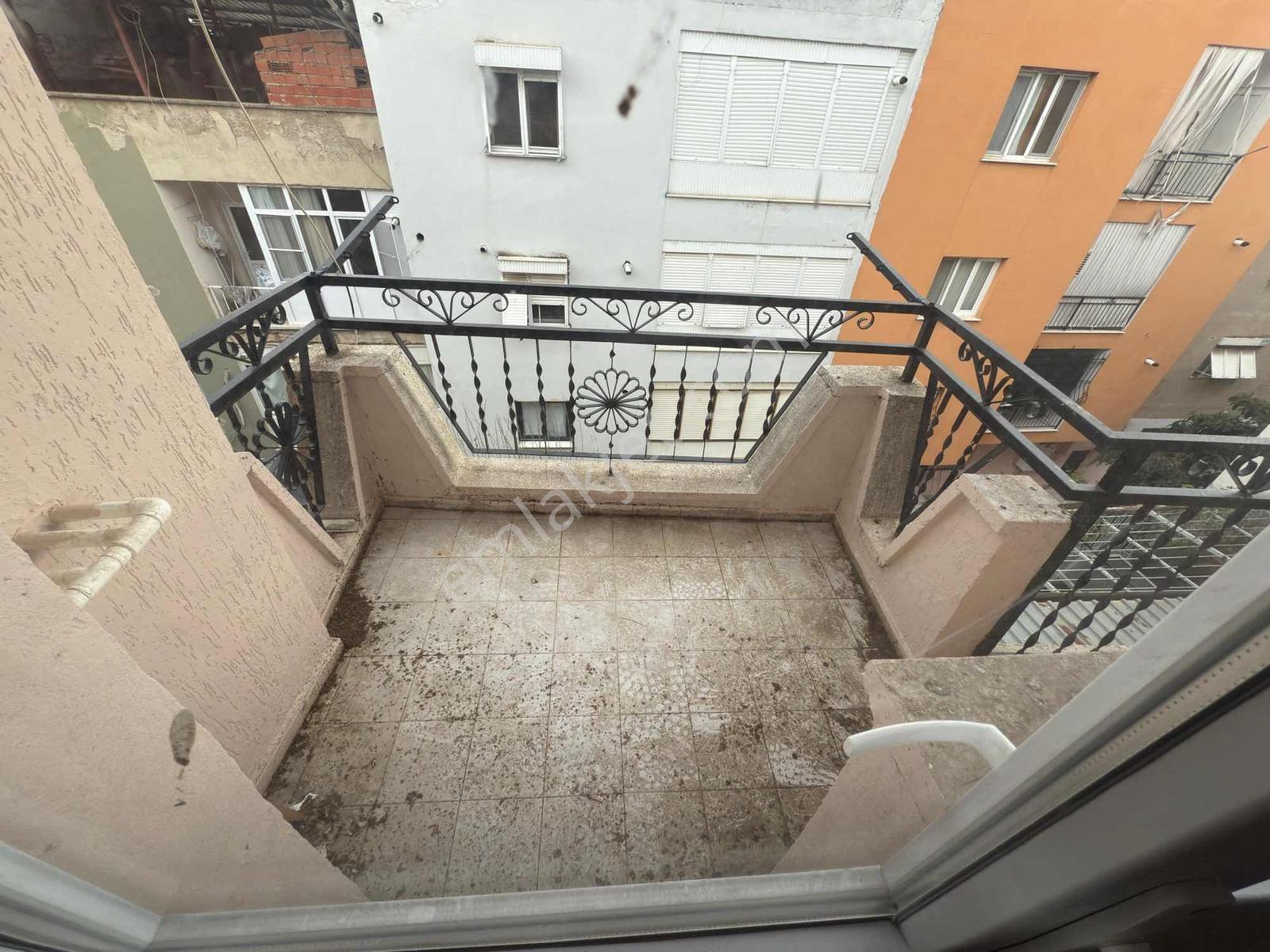 Nova'dan Kervanyolu Caddesi Üzerinde Satılık Tadilatlı Daire - Görsel 17