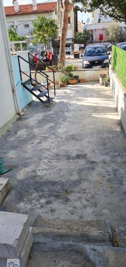 Kınık Büyükoba Da 6.995 M2 Satılık Tarla Ve İçinde Köy Evi - Görsel 11