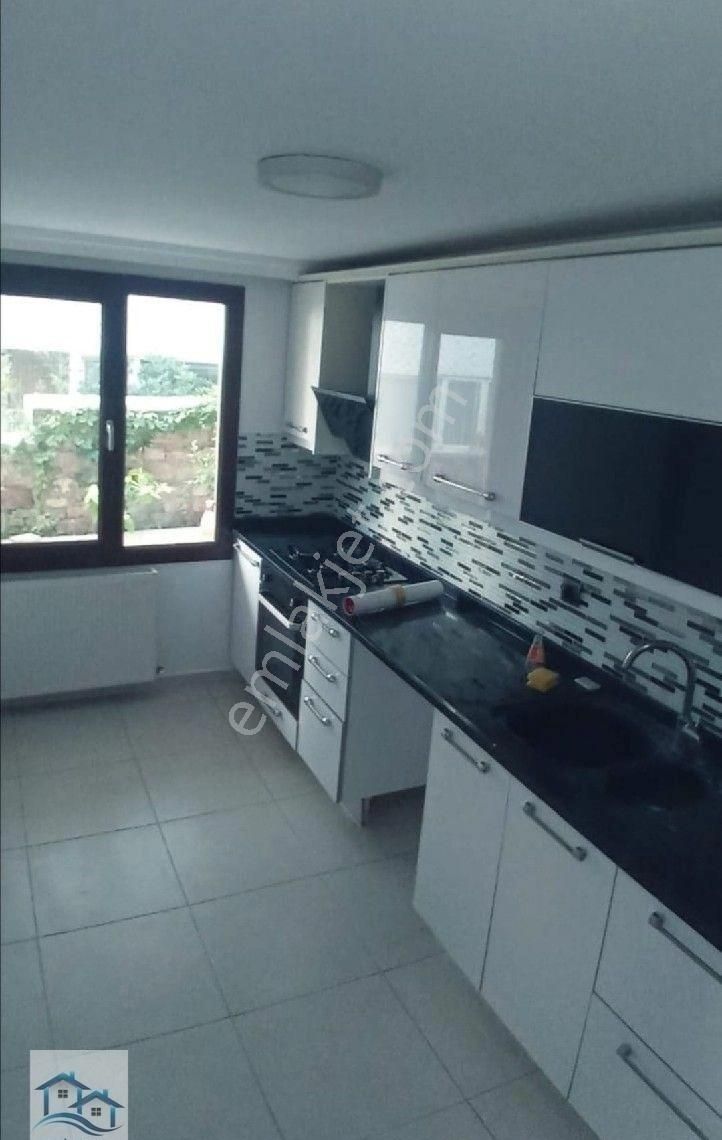 Ayvalık, 150 Evler'de 2+1 Merkezi Sistem Isıtmalı Kiralık Daire - Görsel 5