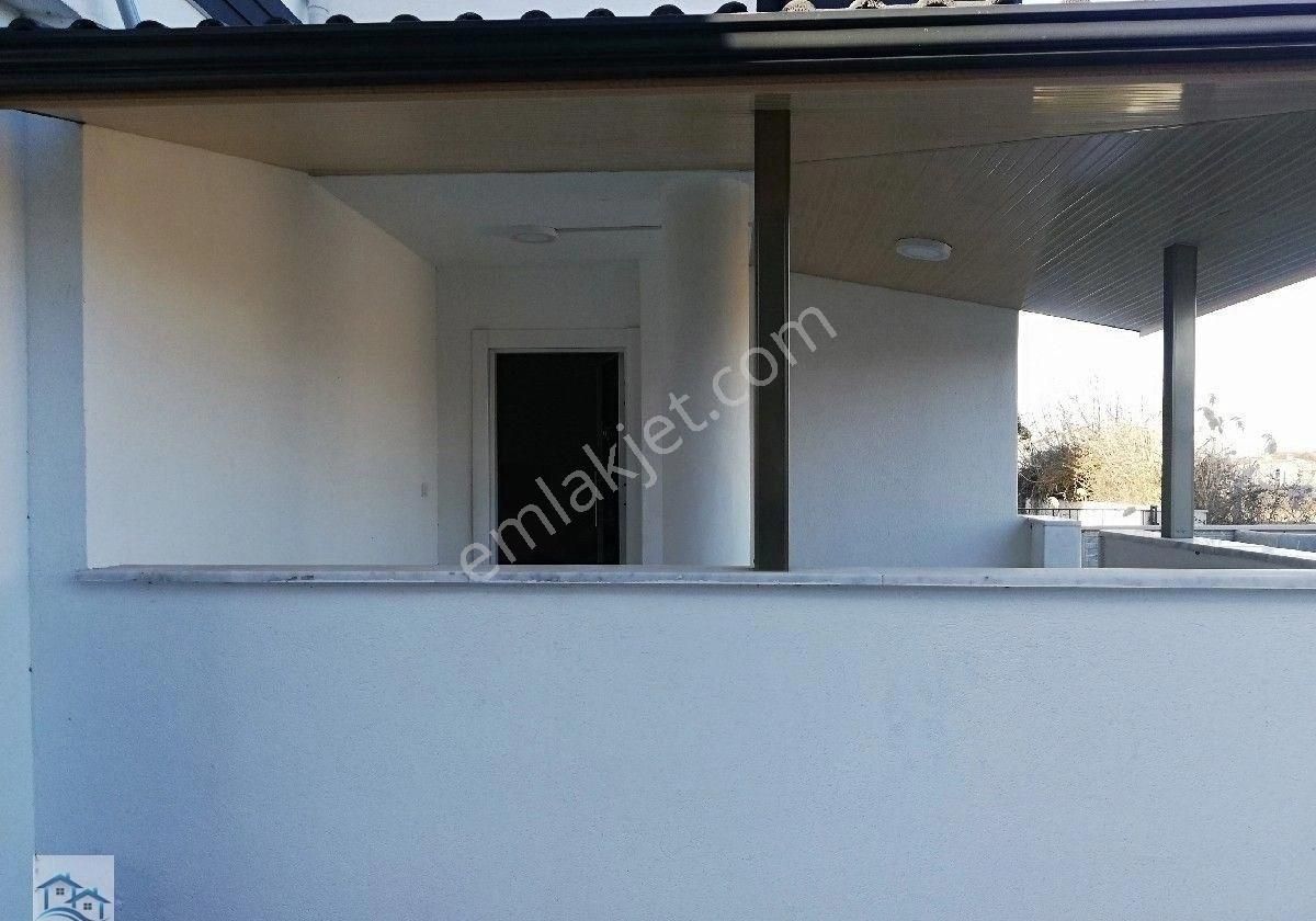 Ayvalık Altınova Da Denize 800 M Mesafede 4+1 Satılık Süperrr Müstakil Villa - Görsel 13