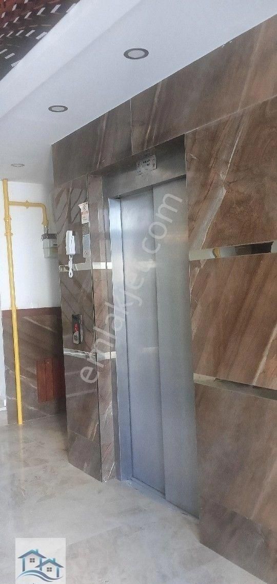 Ayvalık, 150 Evler'de 3+1 120 M2 Satlık Daire - Görsel 19