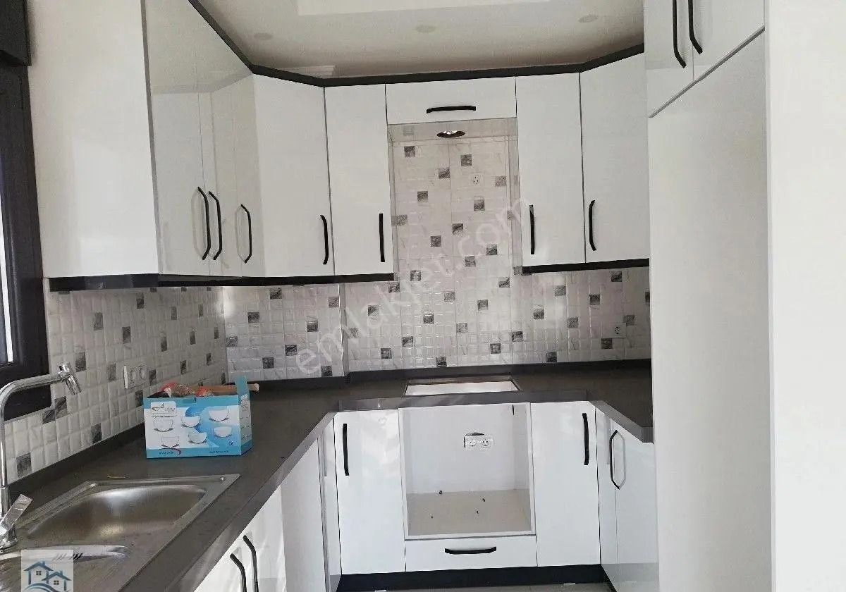 Ayvalık Altınova Da 4+1 Satılık Müstakil Villa