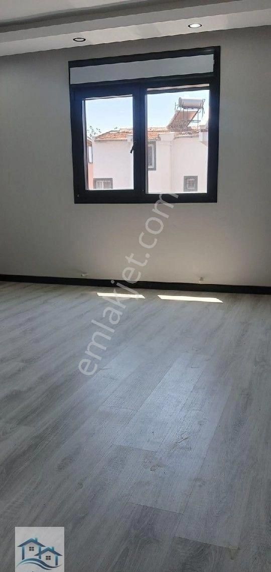 Ayvalık, Altınova'da Denize Girilen Yerde 3+1 Satılık Lüks Villa - Görsel 10
