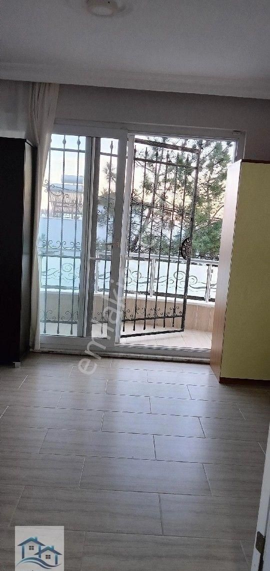 Altınoluk'ta Satılık 4+1 Lüks Müstakil Villa - Görsel 12