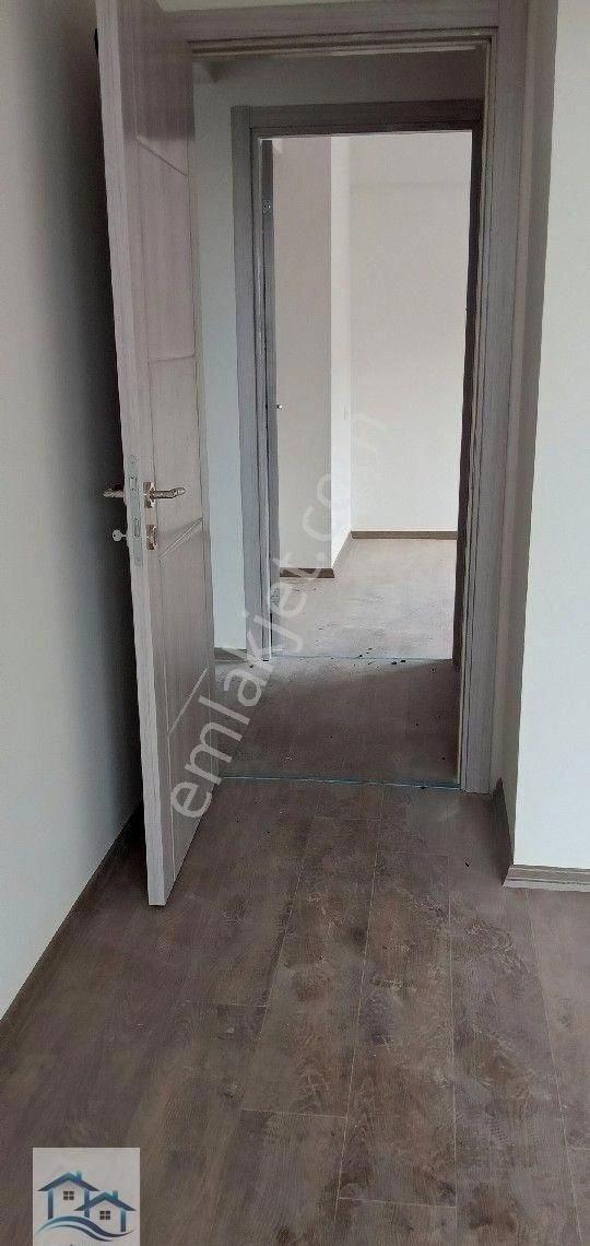 Ayvalık, Küçükköy De 2+1 90 M2 Havuzlu Site İçinde Satılık Daire - Görsel 11