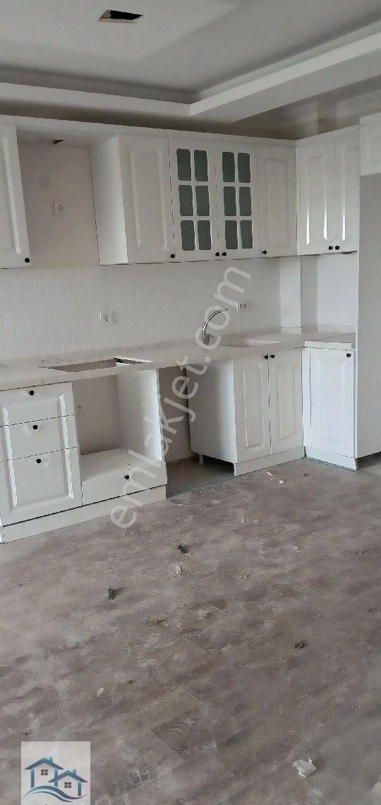 Ayvalık, Küçükköy De 2+1 90 M2 Havuzlu Site İçinde Satılık Daire - Görsel 3