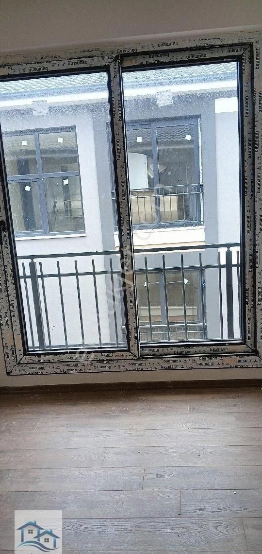 Ayvalık, Küçükköy De 2+1 90 M2 Havuzlu Site İçinde Satılık Daire - Görsel 4