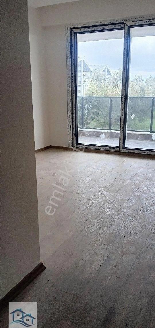 Ayvalık, Küçükköy De 2+1 90 M2 Havuzlu Site İçinde Satılık Daire - Görsel 28
