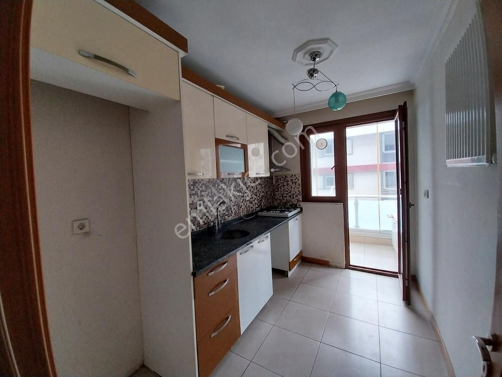 Merkezi Konumda Güney Cepheli Fırsat - Görsel 22