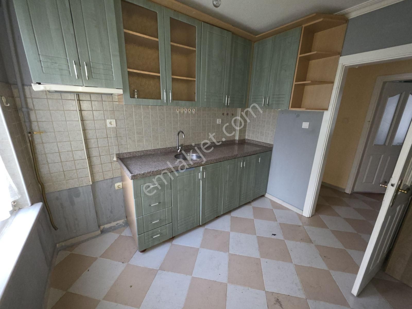 Mehmet Akifte Satılık Krediye Uygun 2+1 Yüksek Giriş - Görsel 10