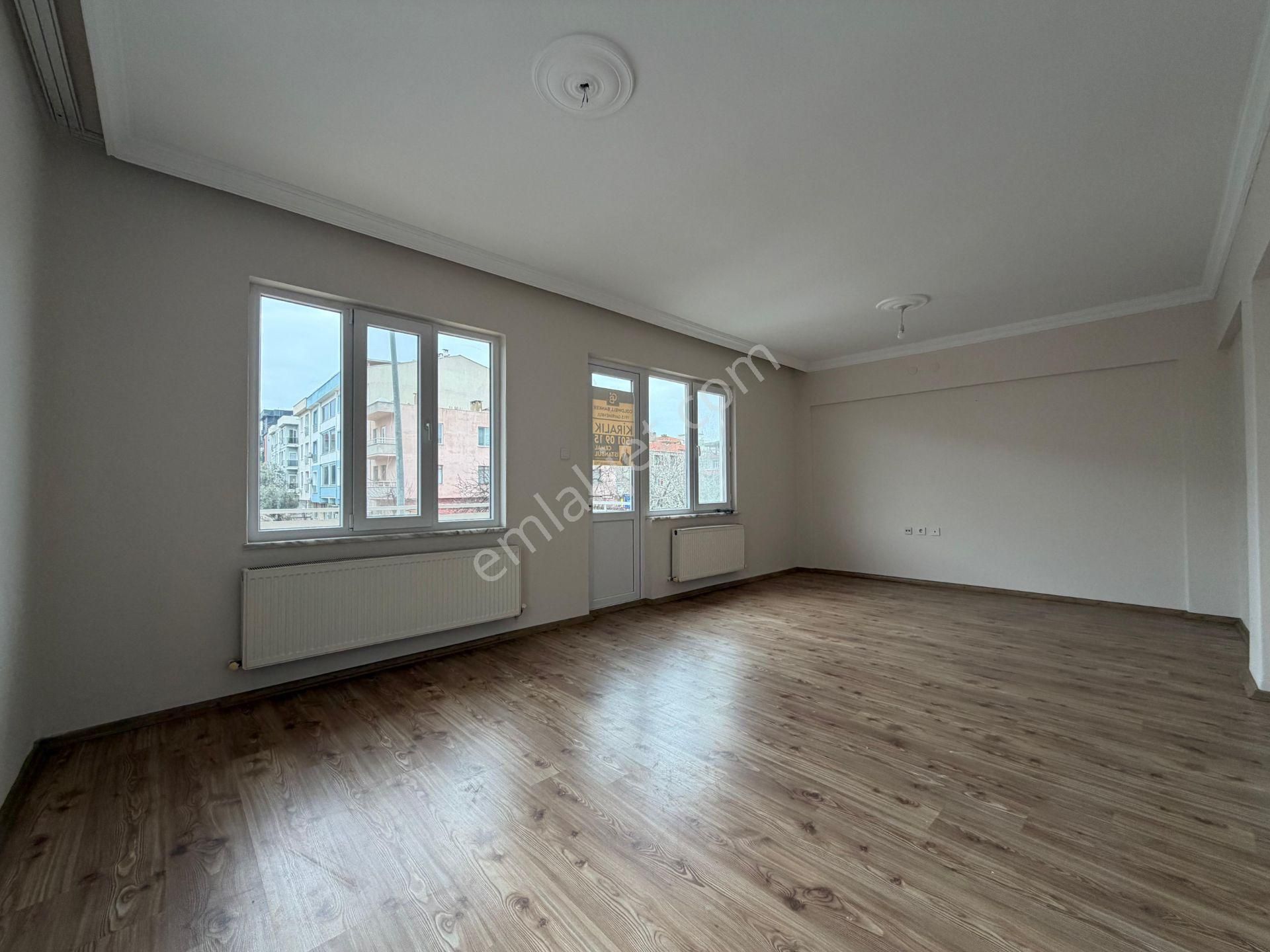 Merkezi Konumda Bakımlı 3+1 Kiralık Daire - Görsel 2