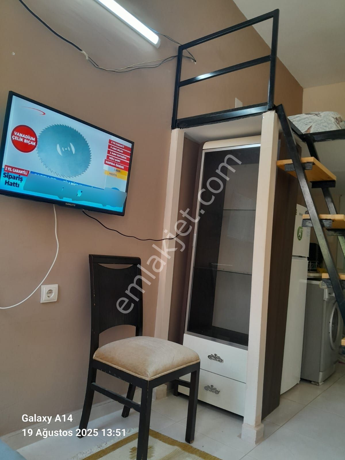 Metro Durağı Civarında Eşyalı Daire 1+0 - Görsel 6