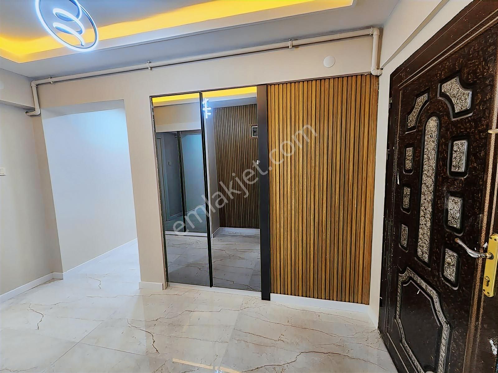 Etlik Şehir Hastanelerine Çok Yakın Katta 3+1 Full Yapılı - Görsel 23