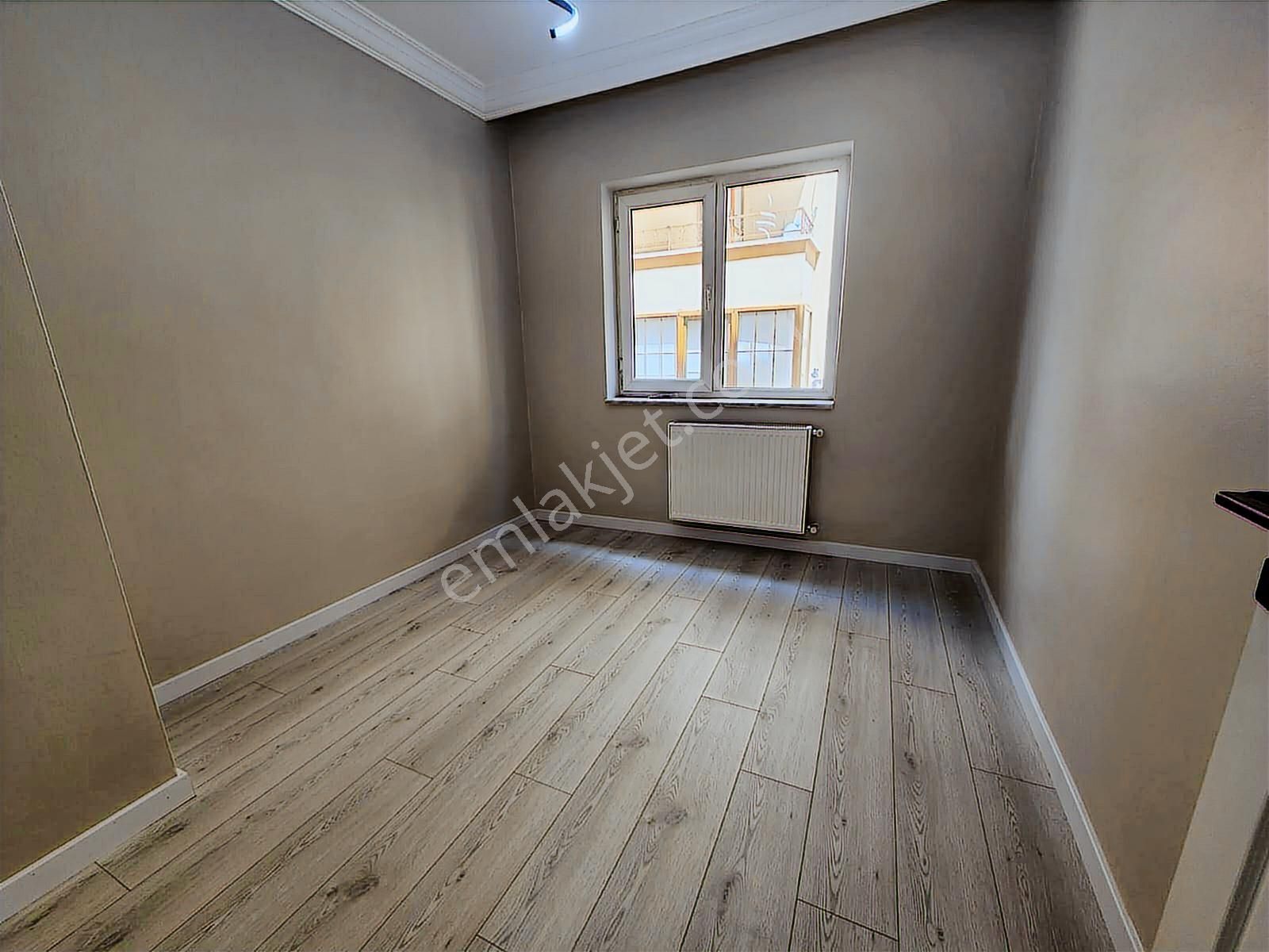 Etlik Şehir Hastanelerine Çok Yakın Katta 3+1 Full Yapılı - Görsel 3